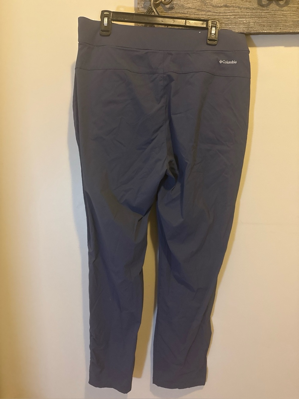 Columbia Women’s Large Navy Stretch Hiking Travel Pants Adjustable Hem XL2875